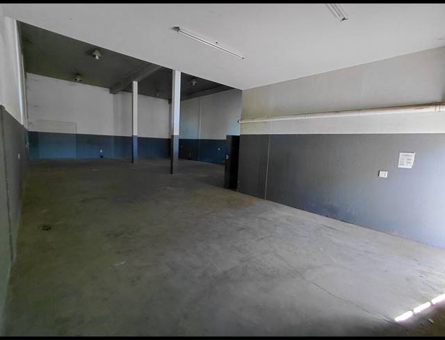 342M² WAREHOUSE TO LET IN POMONA